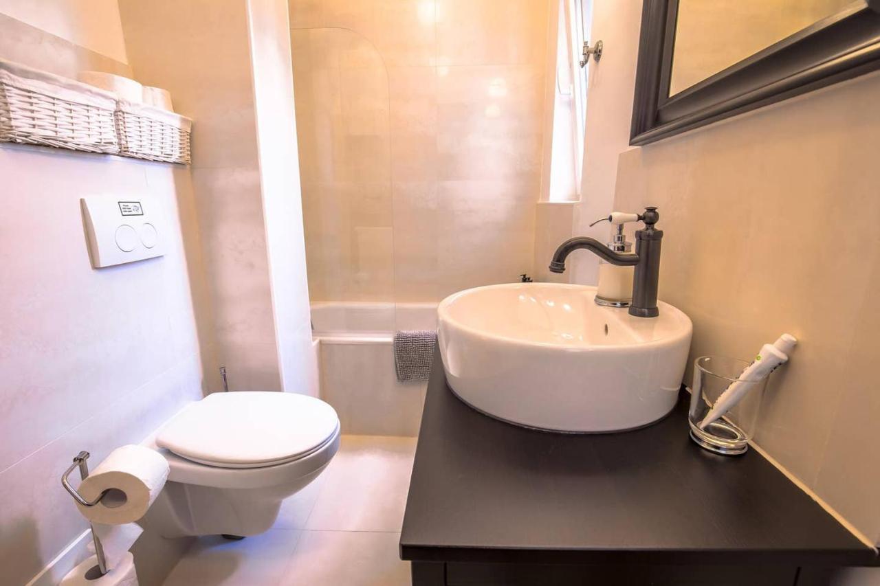 Number 28 Boutique Apartment Zagreb Ngoại thất bức ảnh